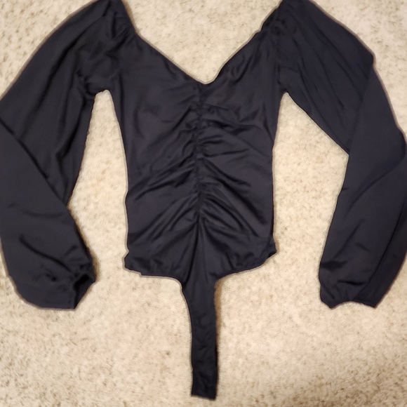 Lulus Rouched Bodysuit - Sz S - Picture 3 of 7